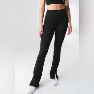 Vitality (Balance) Cloud Flare, Midnight, Small Regular NEVER WORN
